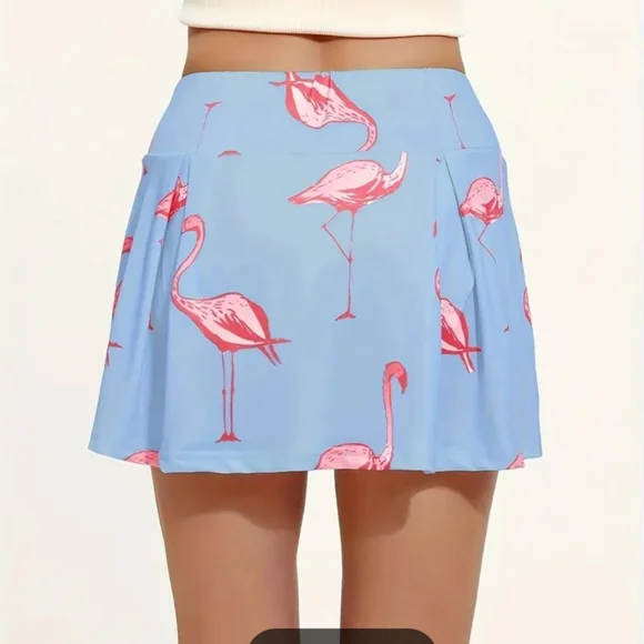 Delightful pink flamingos on baby blue background athleisure skort.  Brand new L - Picture 5 of 5